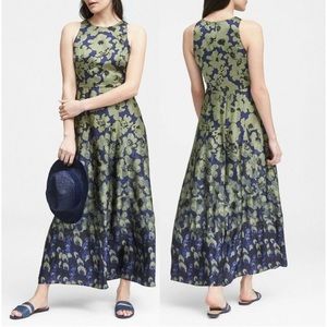 Excellent condition Banana Republic satin floral dress